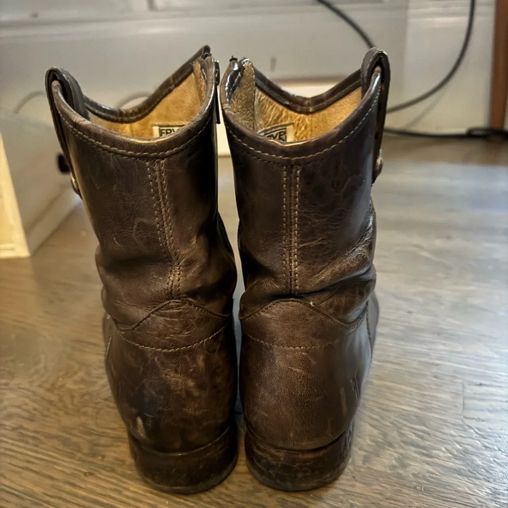 Frye Melissa Button Brown Leather Boots - Picture 3 of 5